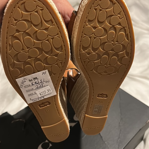 NWT Coach leather sandal - Picture 4 of 7